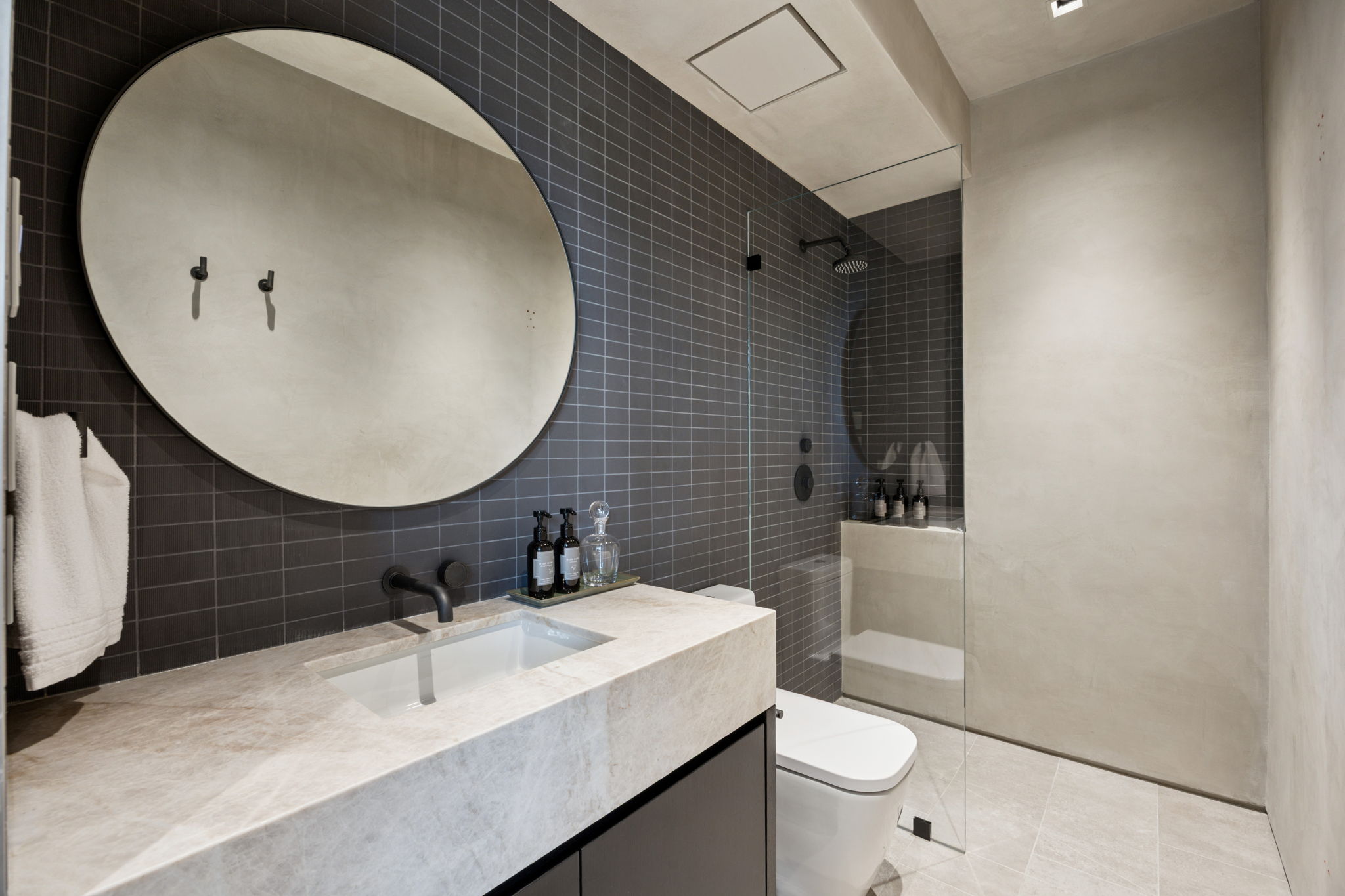 Grullo - Gallery FPO 3